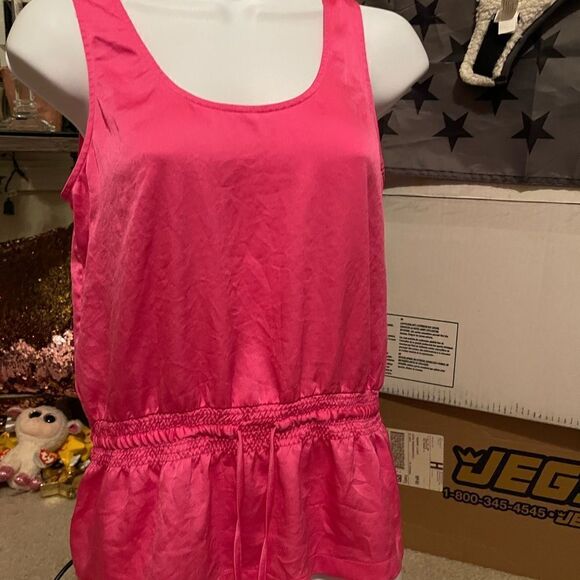 2/$15 Ann Taylor Hot pink satin tank - Picture 1 of 3